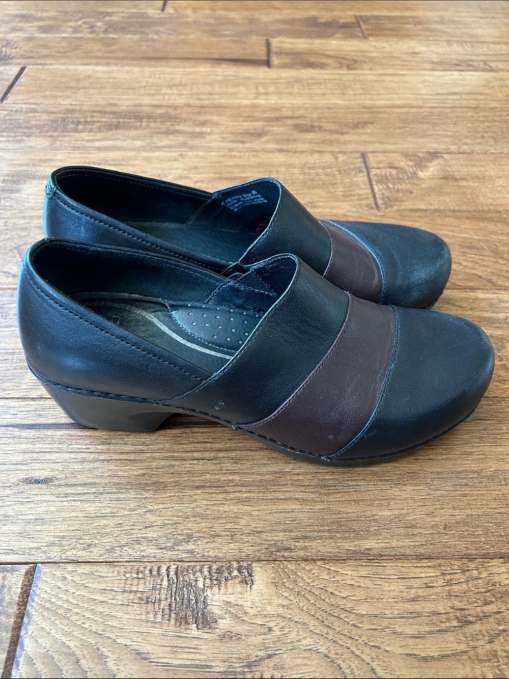 Dansko Tenley Clogs Comfort Shoes Black Brown Two Tone Leather Size 40